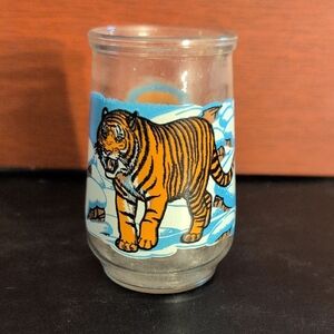 Vintage Endangered Species Collection Siberian Tiger Welch's Jelly Jar